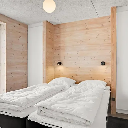 Aslag - 150m To The Fjord By Interhome *